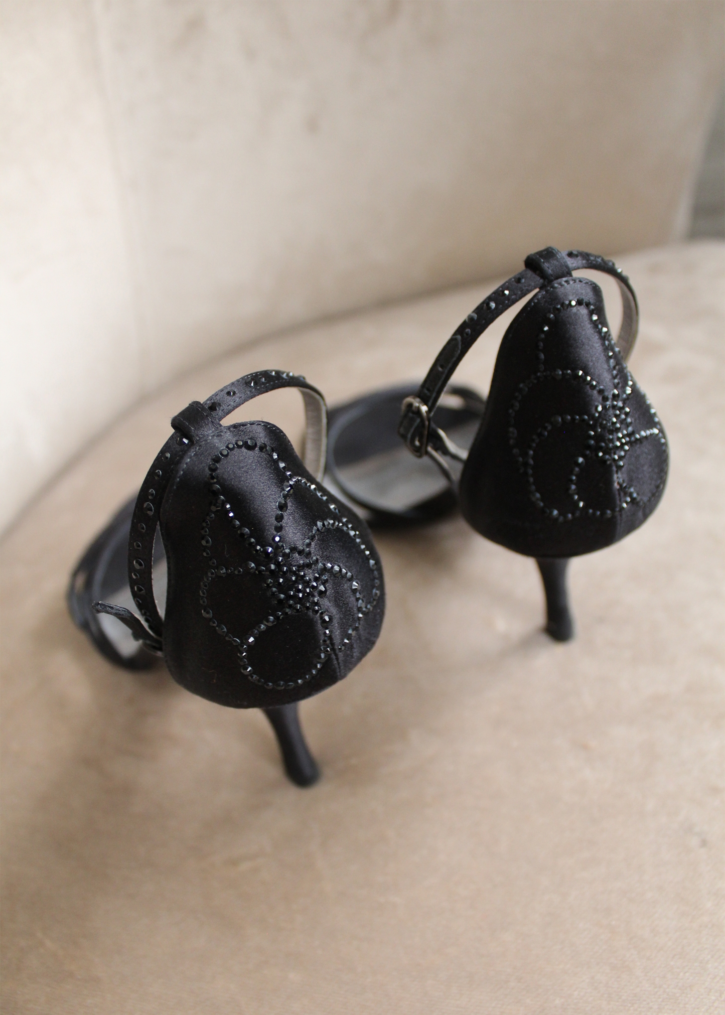 CHANEL 2004 Satin and Crystal Camellia Heels- Size FR38.5