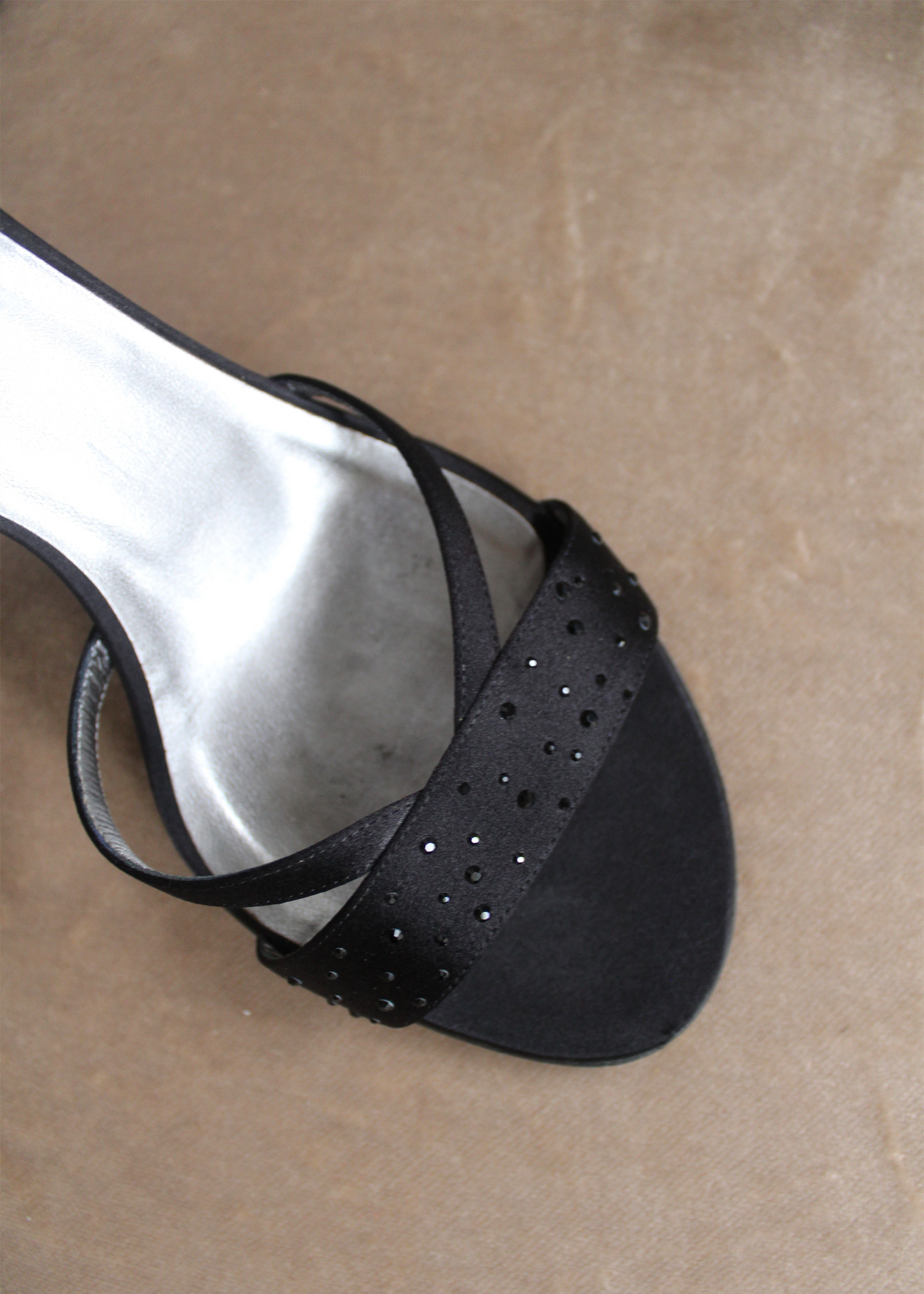 CHANEL 2004 Satin and Crystal Camellia Heels- Size FR38.5