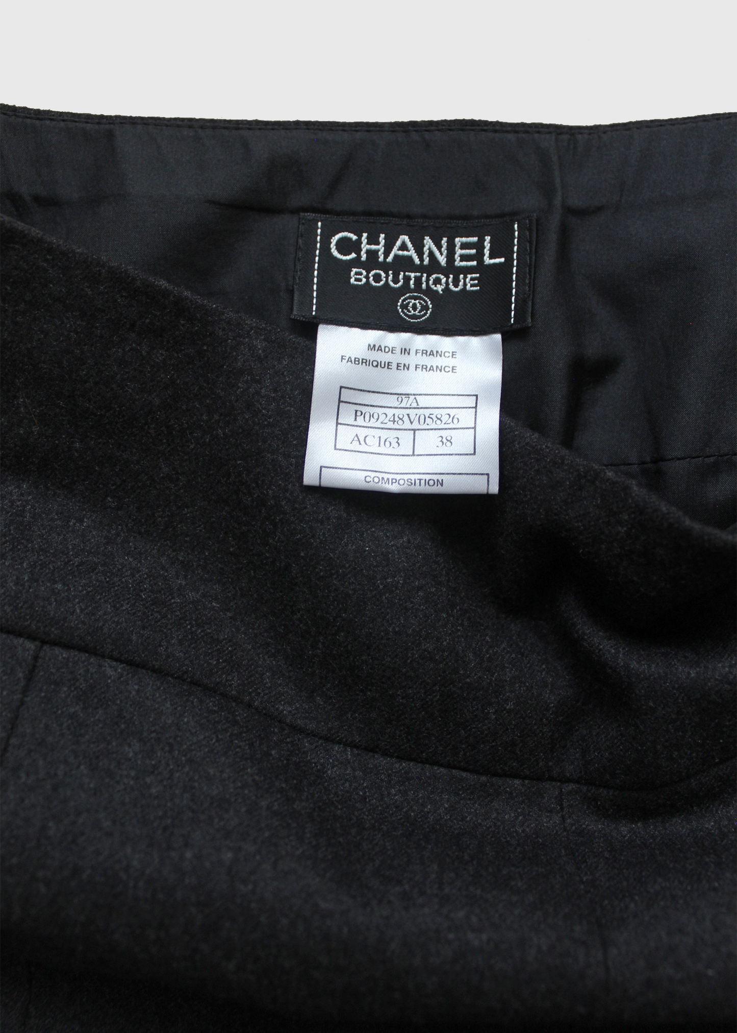 CHANEL 1997 Pleated Mini Skirt in Gray Wool- Size 6