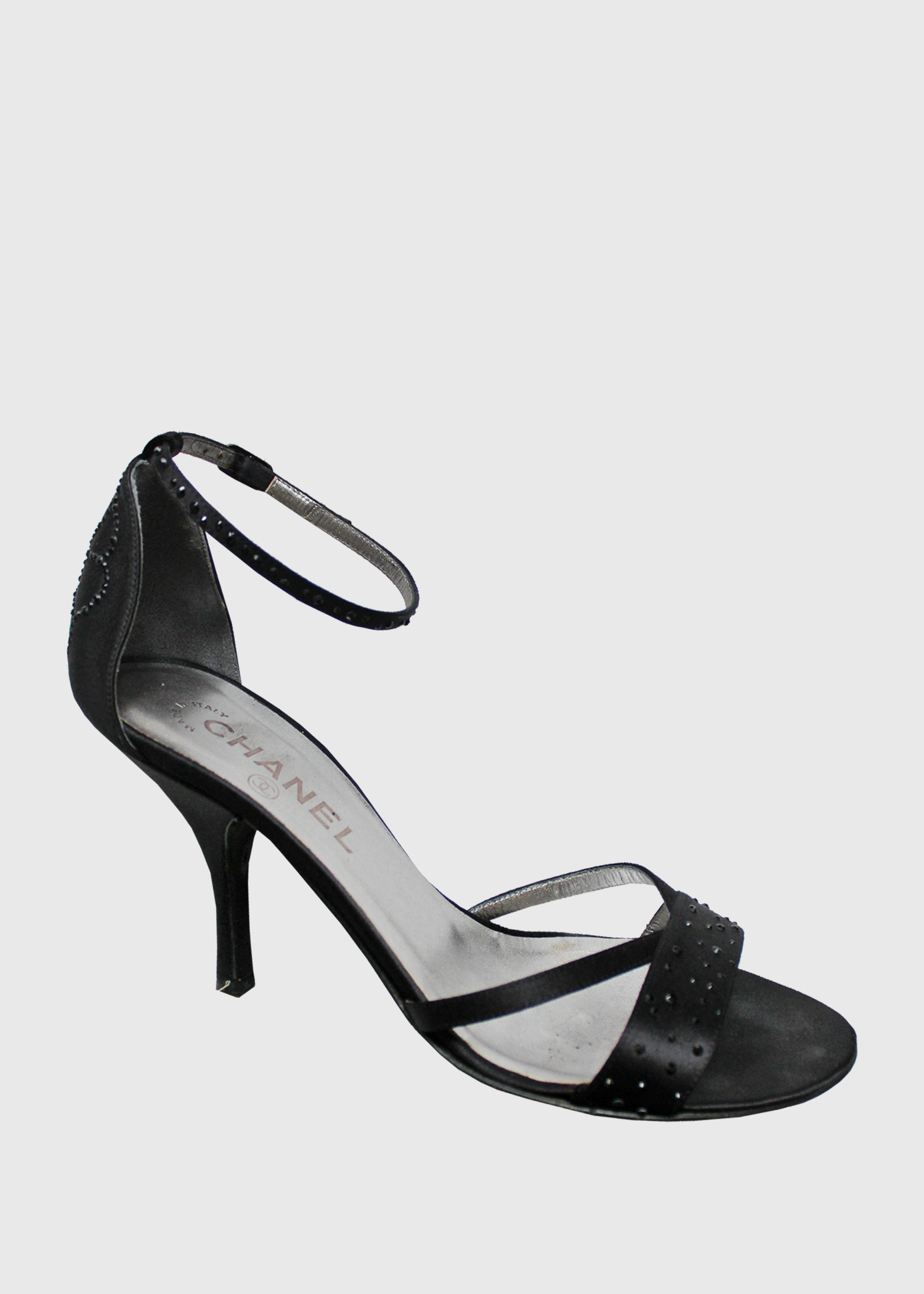 CHANEL 2004 Satin and Crystal Camellia Heels- Size FR38.5 – Meyfleur