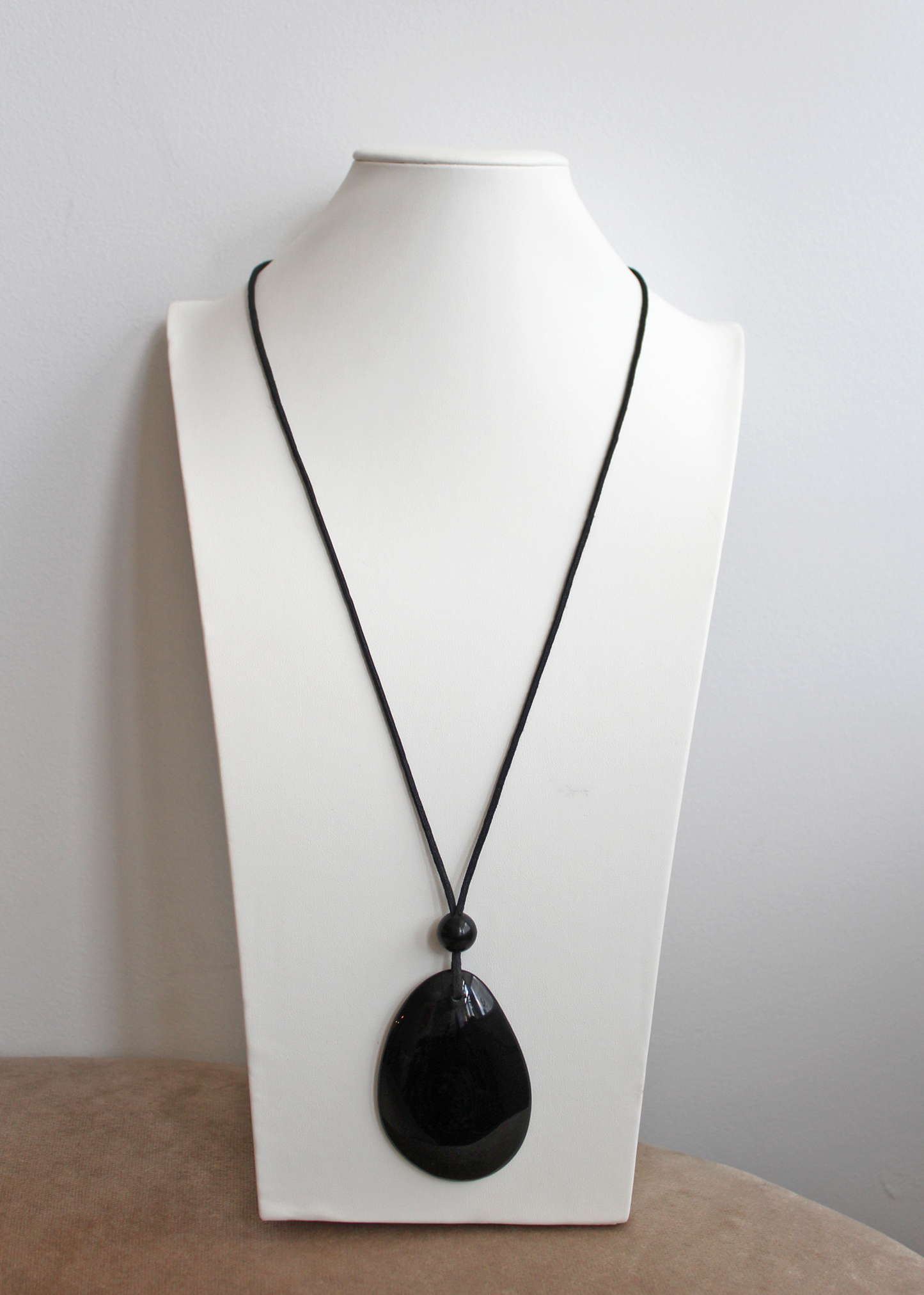 Sobral Massive Onyx Teardrop Pendant Necklace